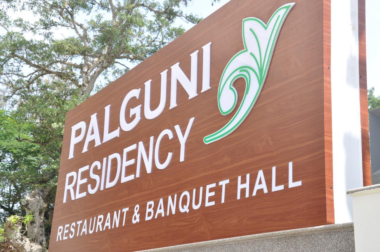 Palguni Residency Hassan Exterior foto